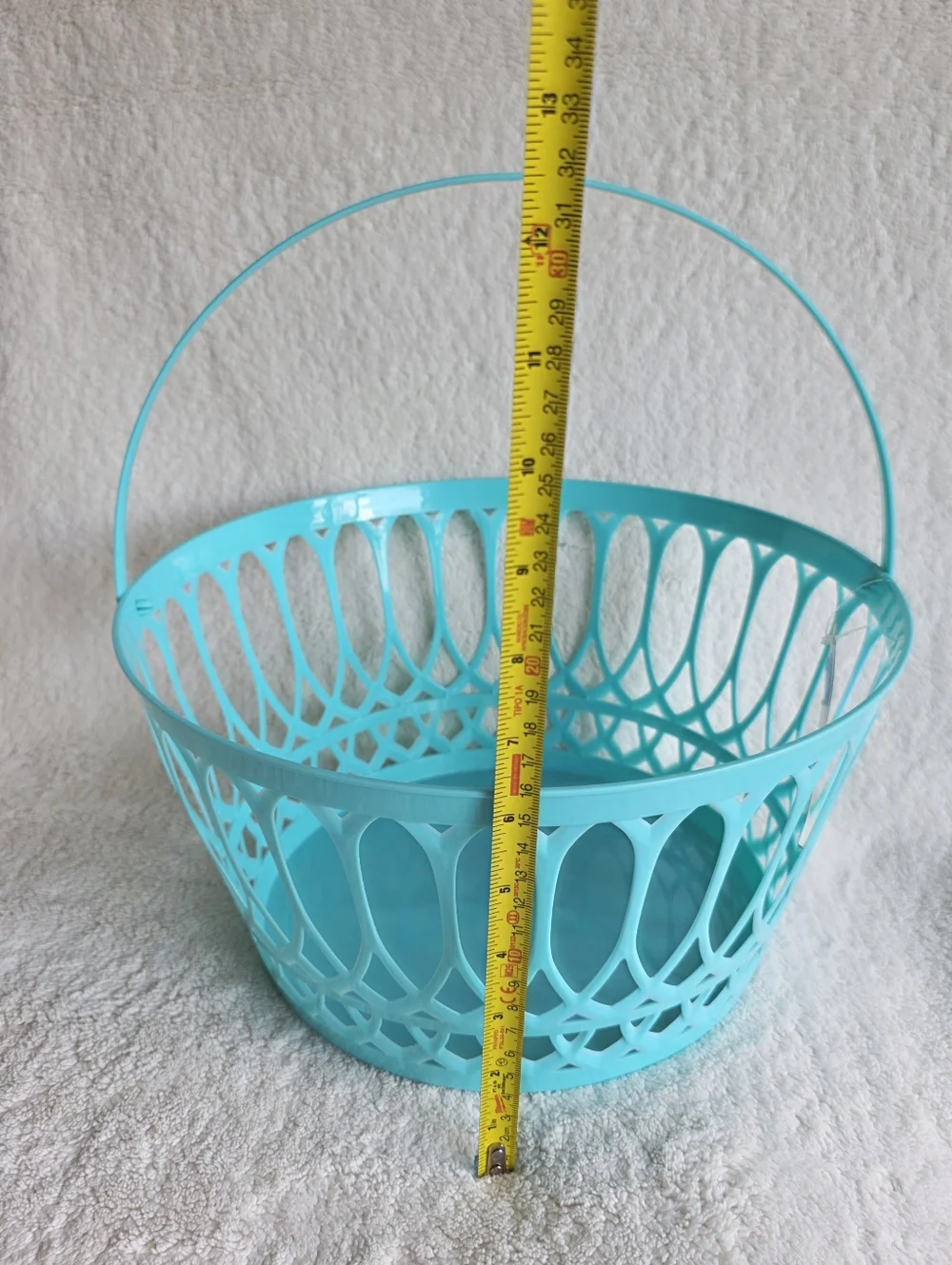 New large Vintage Plastic Easter / mother's day Basket / decorative storage